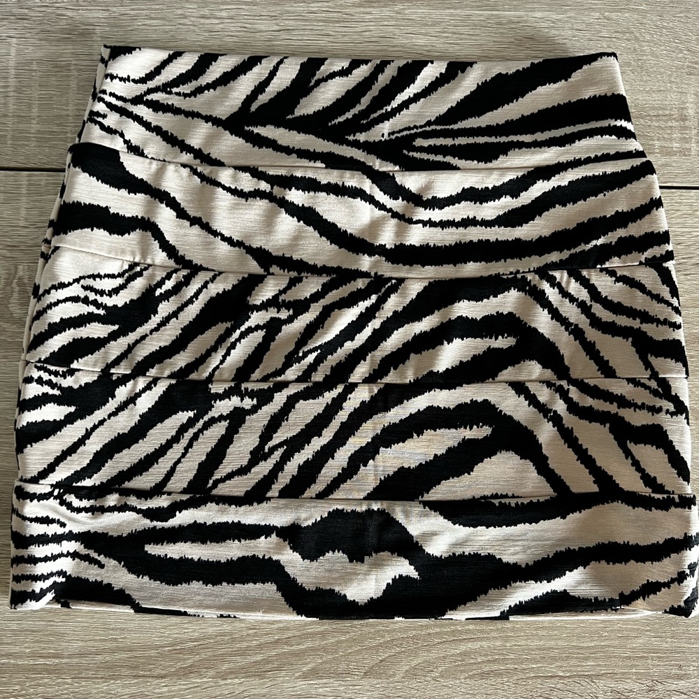 Windsor mini skirt Size Medium. Used once